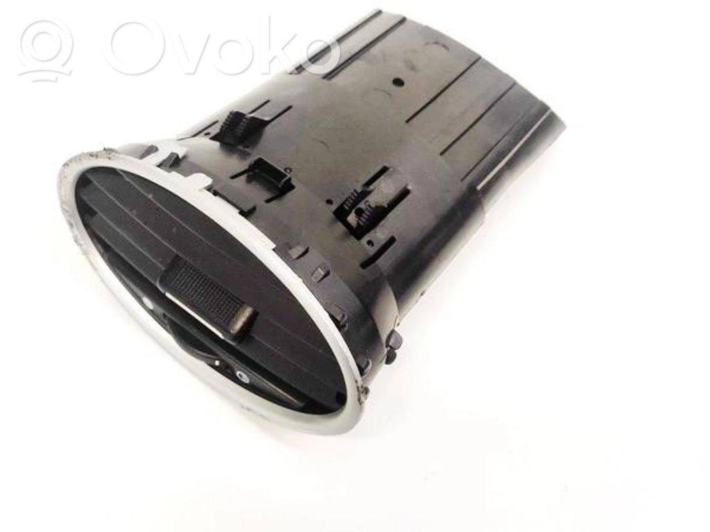 Ford Focus Rejilla de ventilación central del panel 