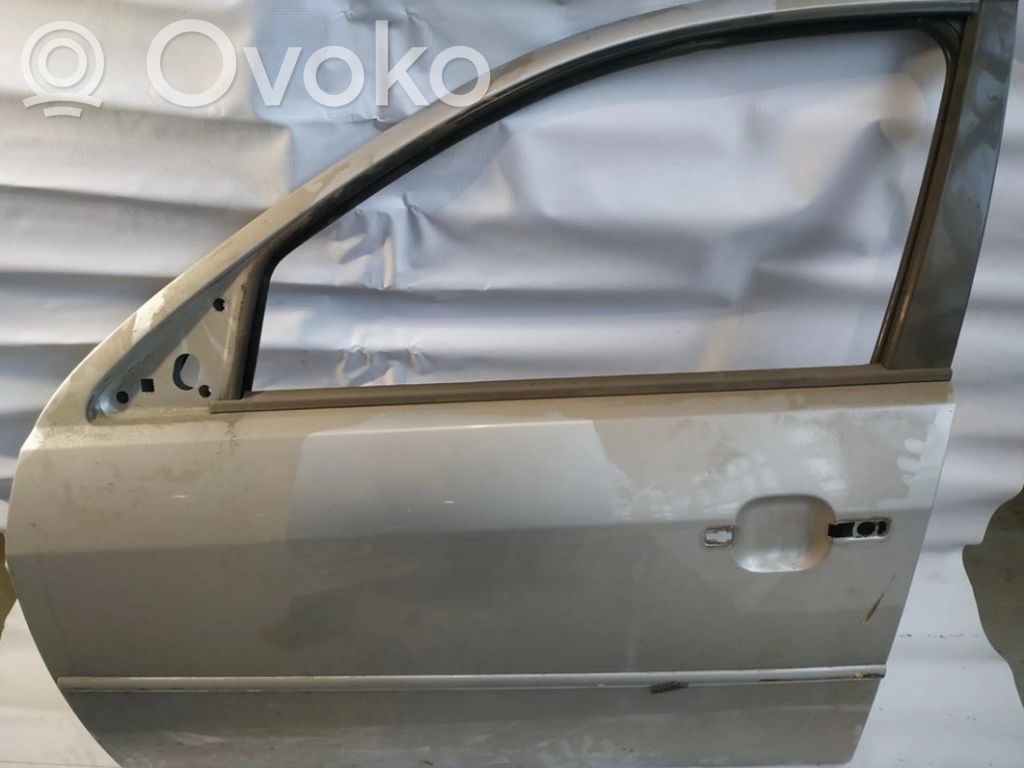 Ford Mondeo Mk III Передняя дверь