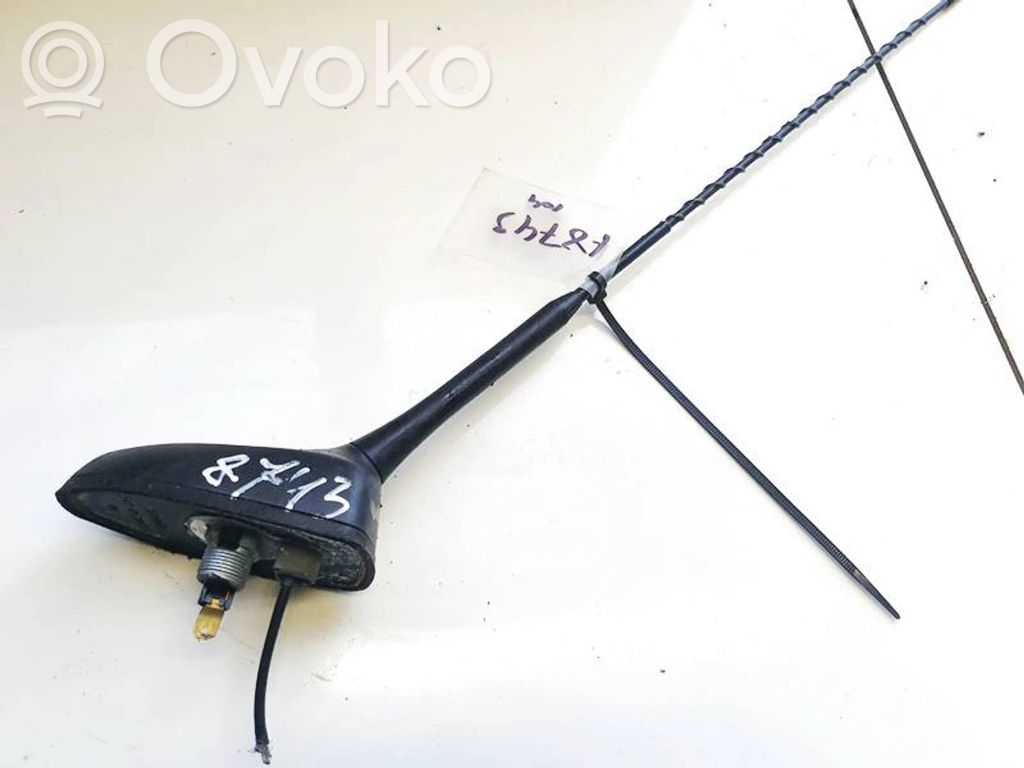 GPS-pystyantenni   V305316C,V305316C,V305316C,V305316C