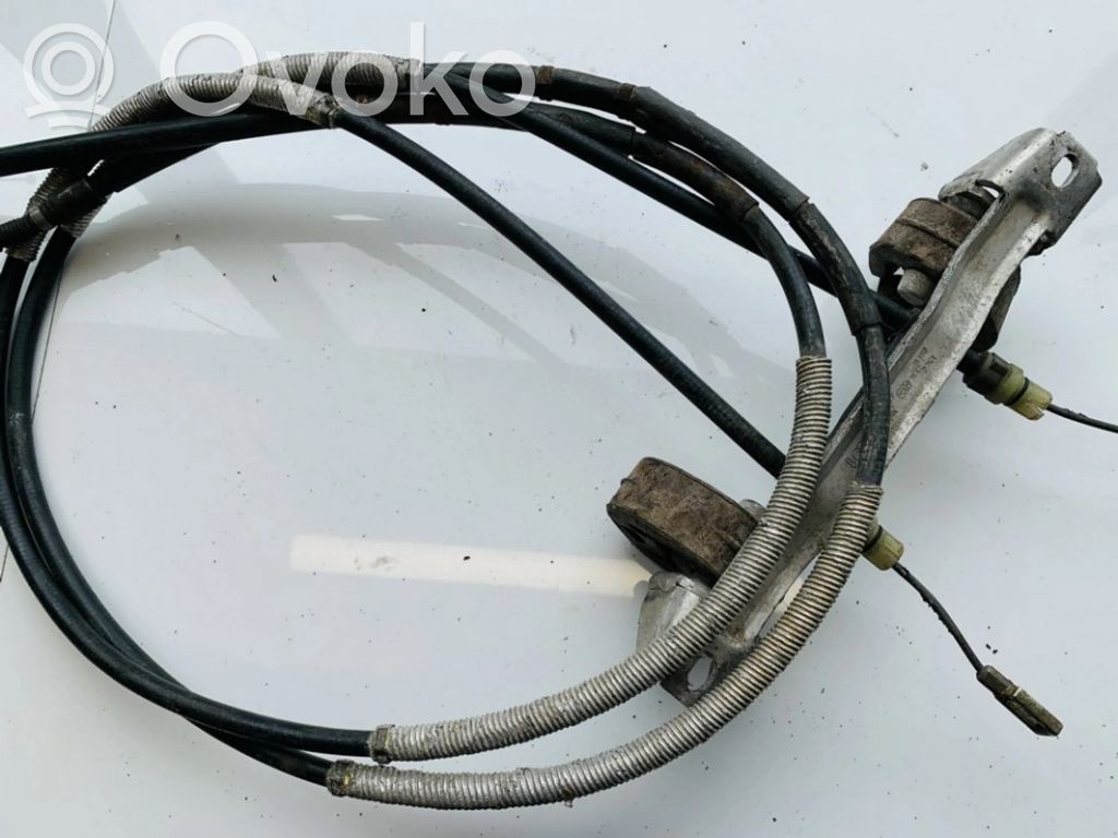 Audi A4 S4 B6 8E 8H Linki hamulca ręcznego / postojowego 