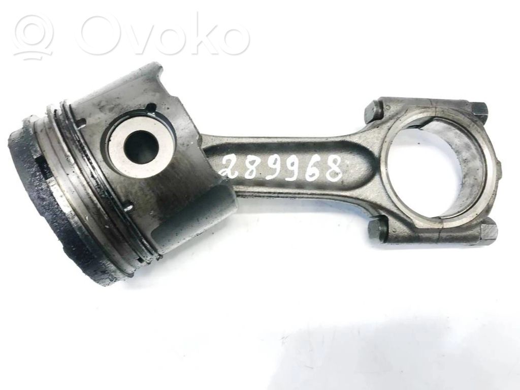 Piston with connecting rod