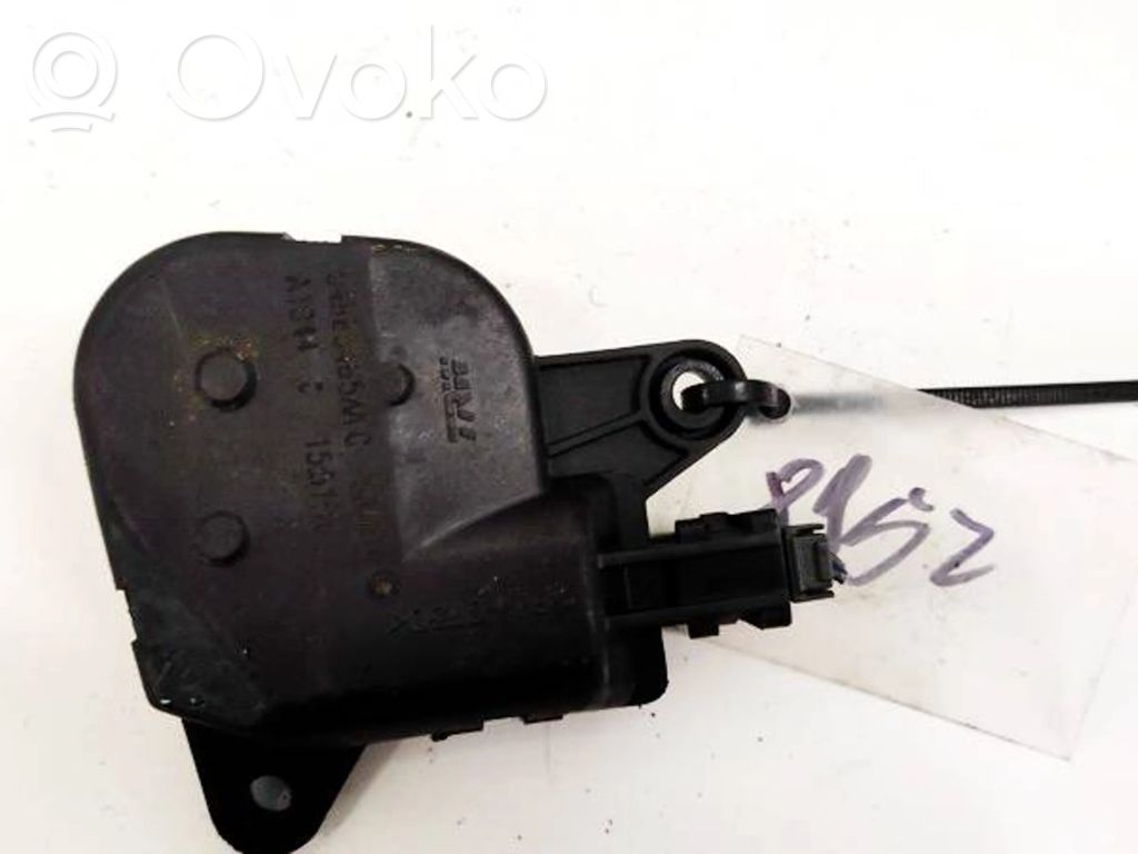 Motor/actuator clapetă aer   04885465AA,04885465AA