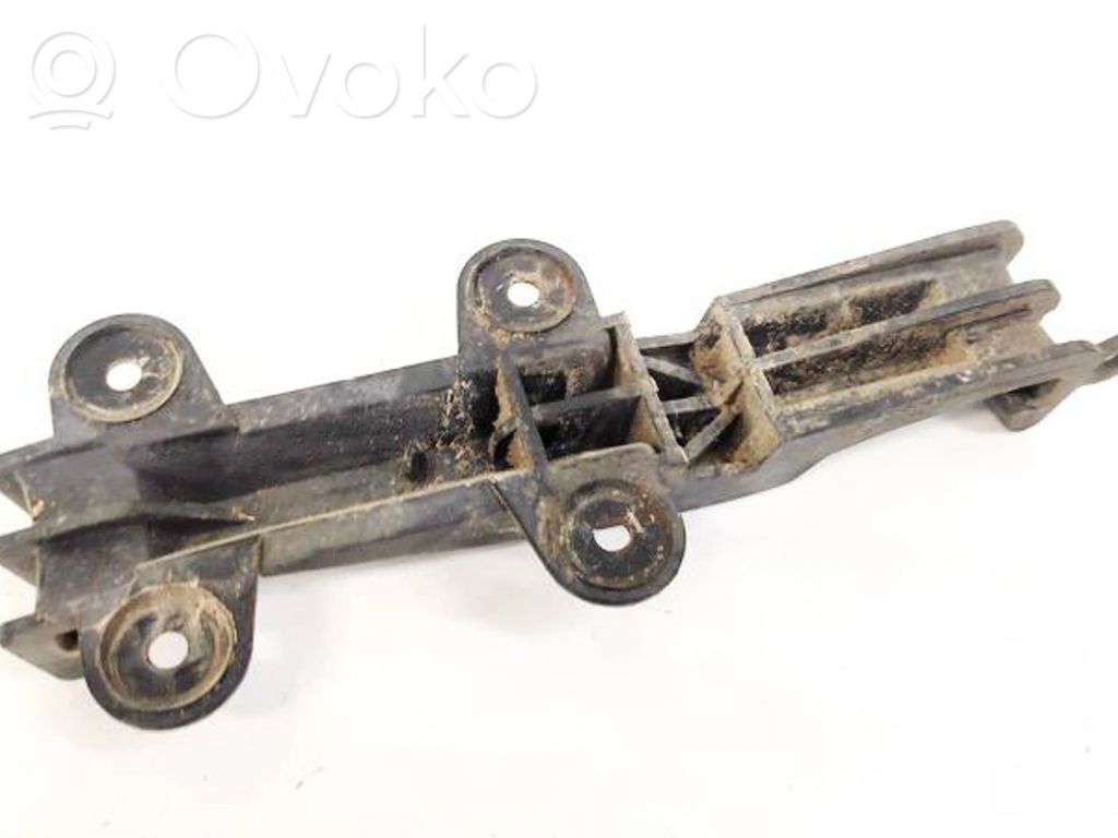 Audi 80 90 B3 Soporte del parachoques delantero