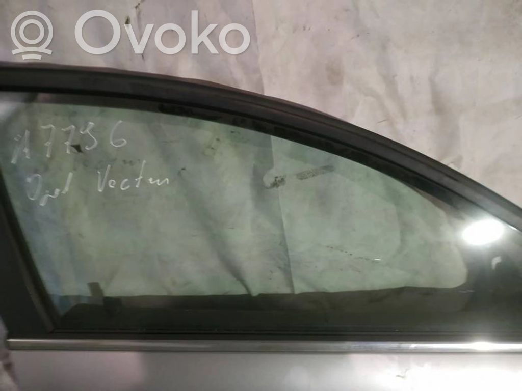 Opel Vectra C Geam ușă față patru uși 