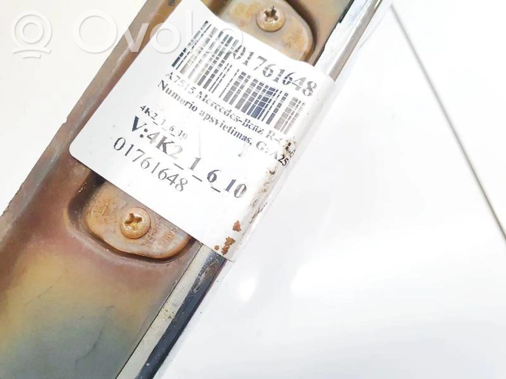 Mercedes-Benz R W251 Lampa oświetlenia tylnej tablicy rejestracyjnej