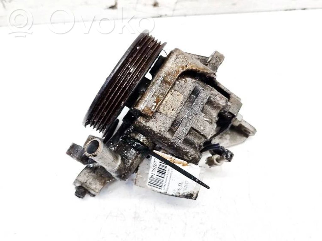 Subaru Legacy Ohjaustehostimen pumppu 