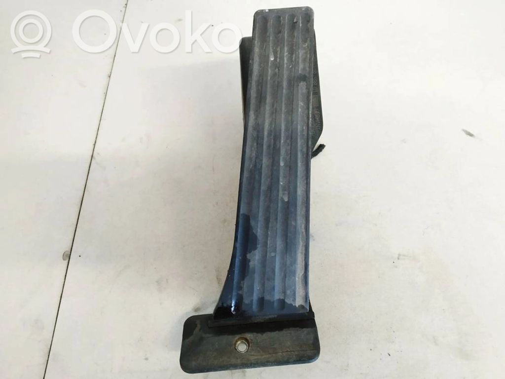 BMW 1 E81 E87 Accelerator throttle pedal 