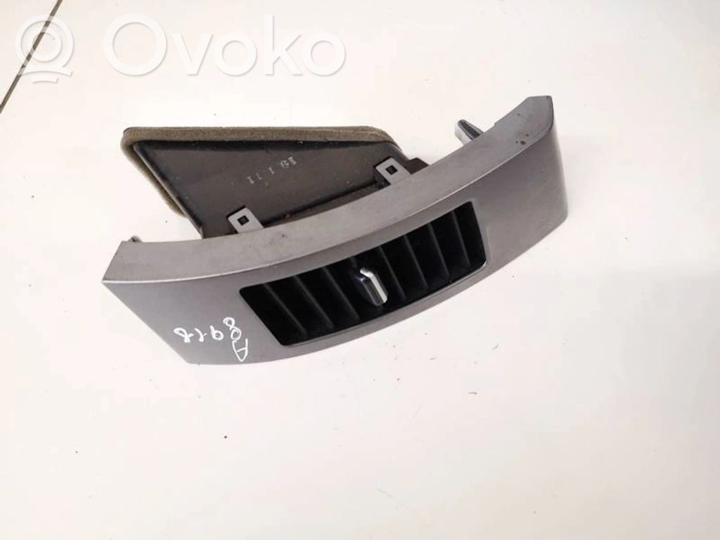 Mitsubishi Outlander Rejilla de ventilación central del panel