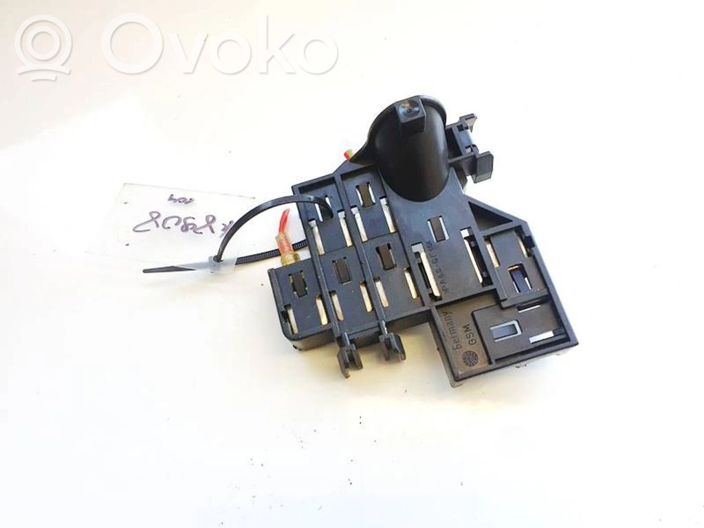 Audi A6 S6 C6 4F Pluskabel Batterie 
