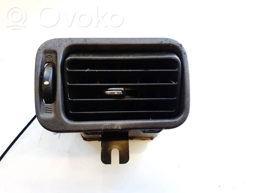Rejilla de ventilación central del panel   687612F000,687612F000,687612F000,687612F000