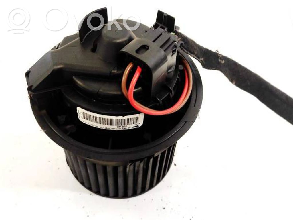Dacia Sandero Ventola riscaldamento/ventilatore abitacolo