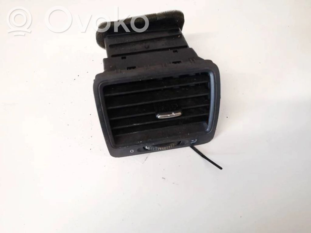 Volkswagen Golf V Griglia di ventilazione centrale cruscotto 