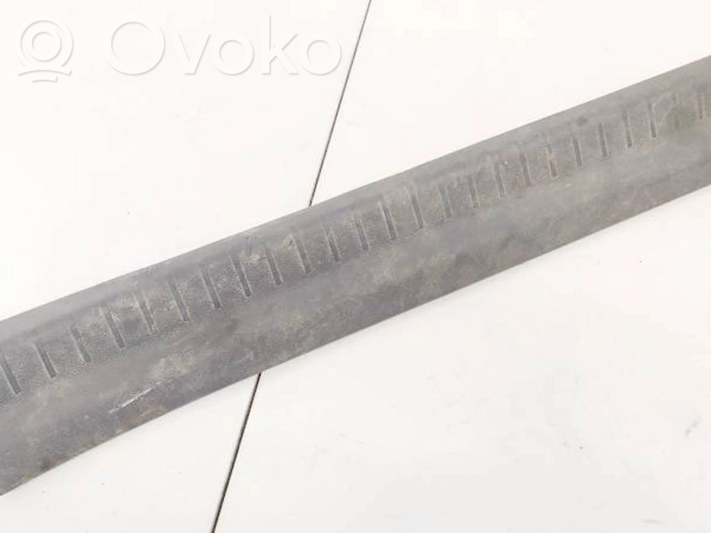 Dodge Journey Capac prag spate 