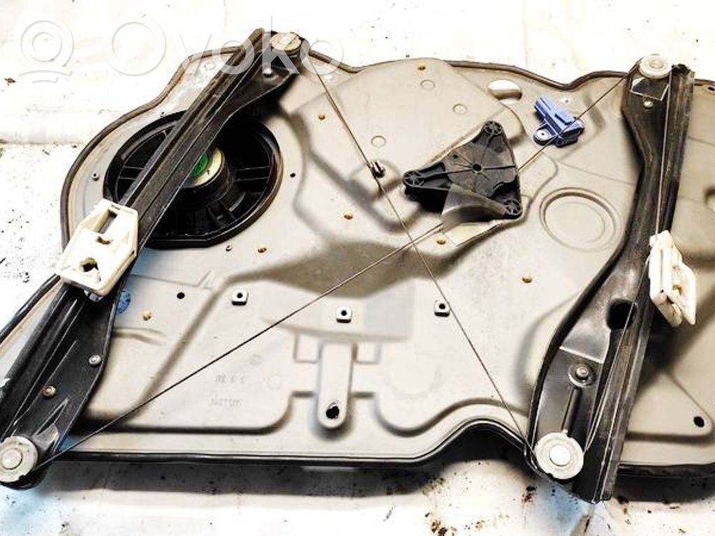 Skoda Octavia Mk2 (1Z) Mécanisme de lève-vitre avec moteur 