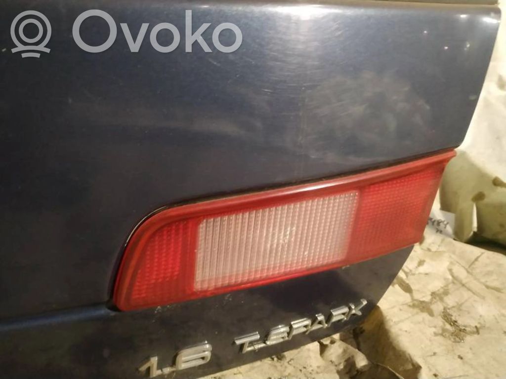 Alfa Romeo 145 - 146 Luci posteriori del portellone del bagagliaio 