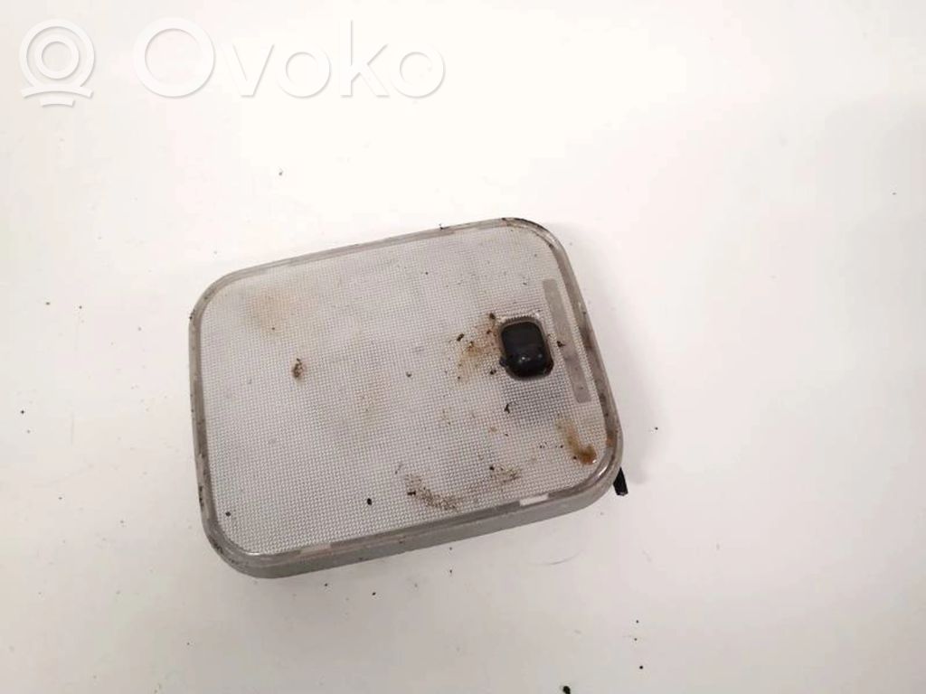 Luz del asiento trasero