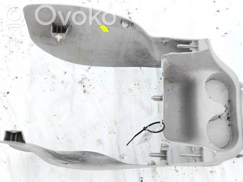 Renault Modus Uchwyt na kubek deski rozdzielczej 