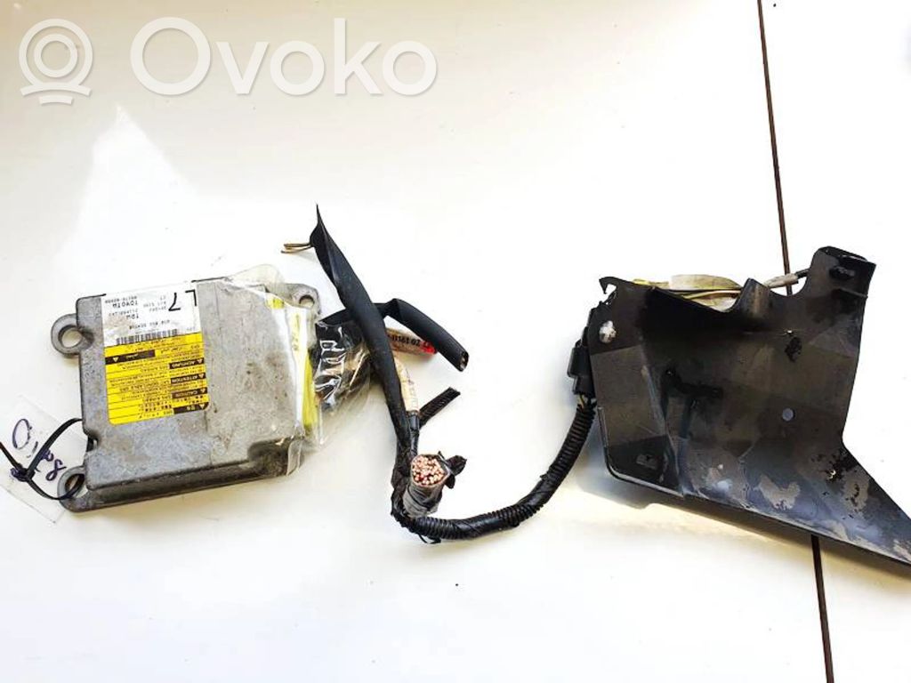 Module de contrôle airbag   8917002400,8917002400,211082104,8917002400,8917002400