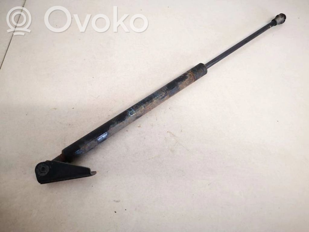 Toyota Corolla E120 E130 Amortyzator klapy tylnej bagażnika 
