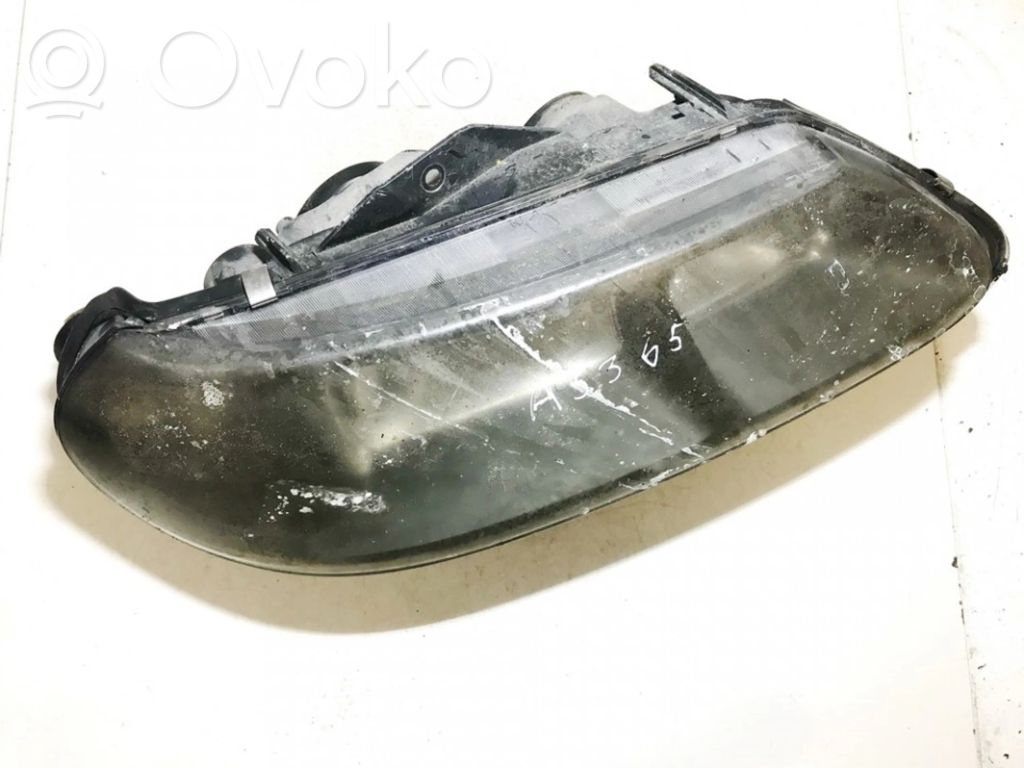Renault Laguna I Phare frontale 