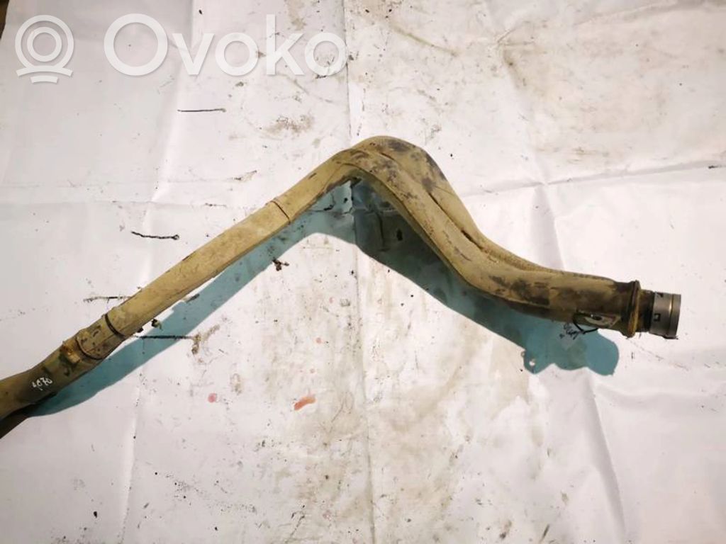 Opel Astra H Conductă umplere rezervor combustibil 