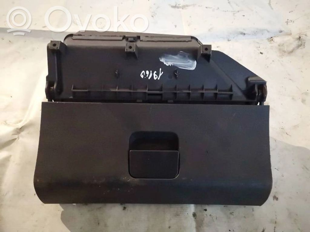 Volkswagen Polo IV 9N3 Guantera 