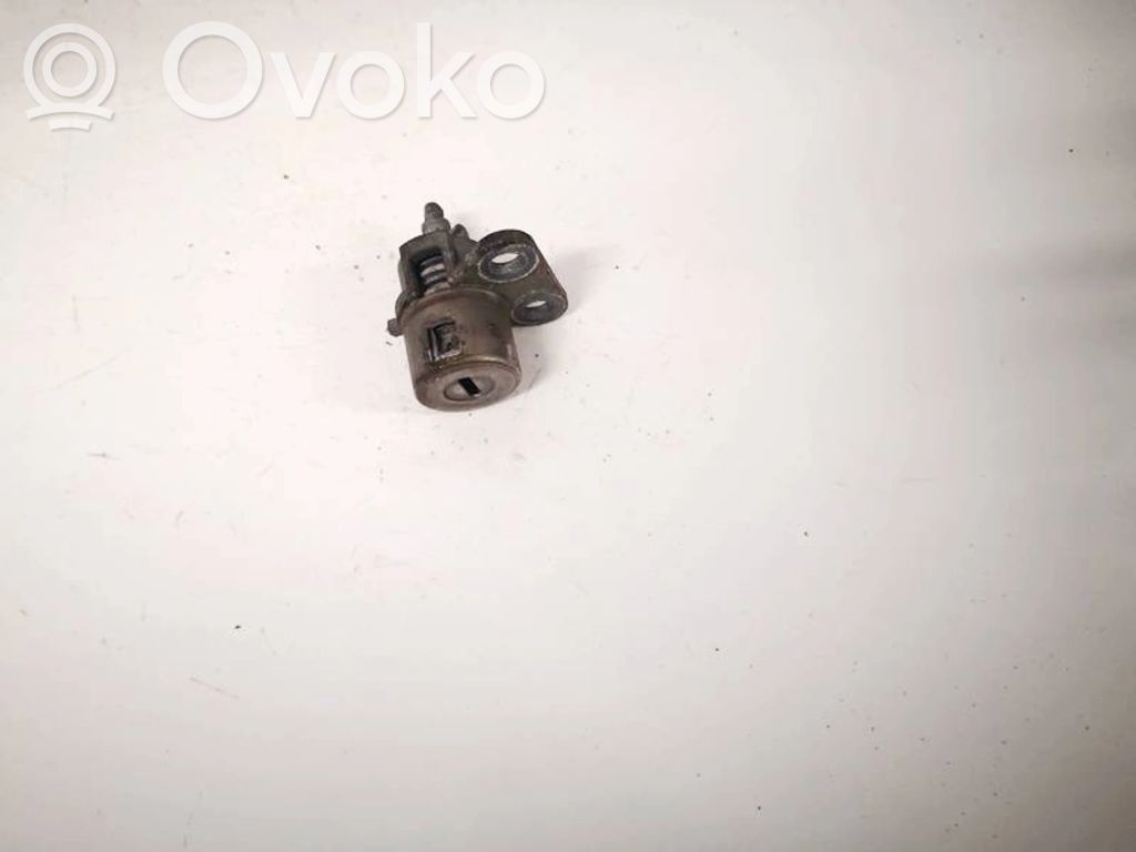 Dodge Caliber Wkładka zamka drzwi przednich 