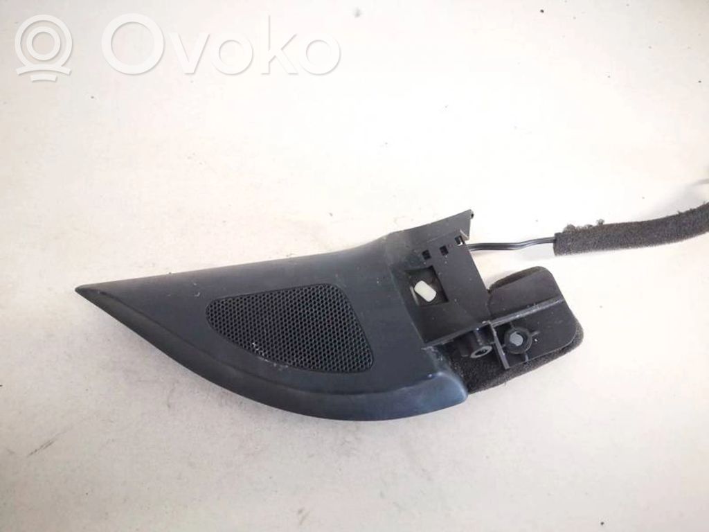 Volkswagen Golf V Haut-parleur de porte avant