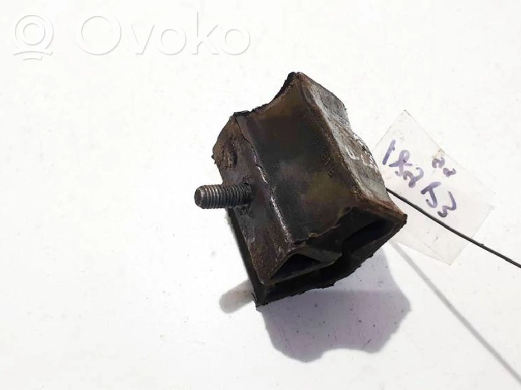 Audi 80 90 B3 Suport tampon motor 