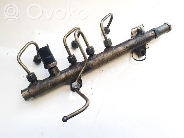 Nissan Primera Rampă alimentare injectoare 