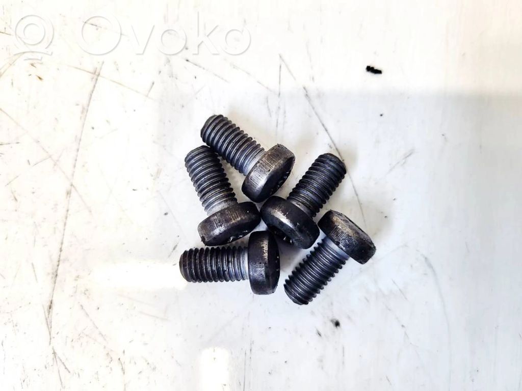Tuercas/tornillos