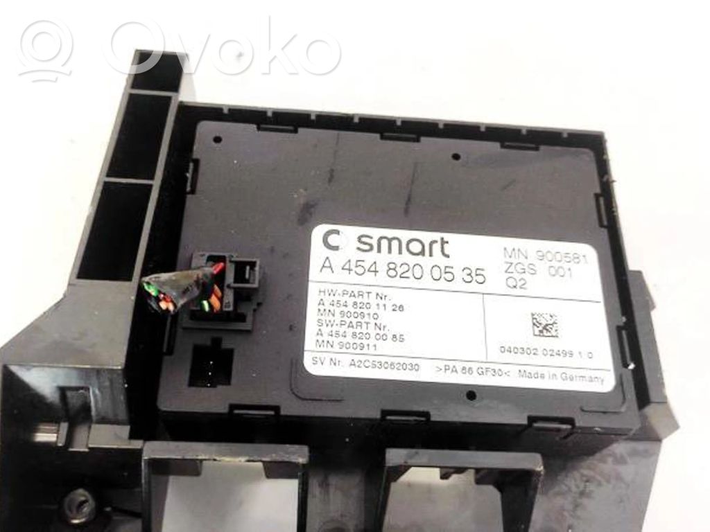 Smart ForFour I Moduł / Sterownik immobilizera 