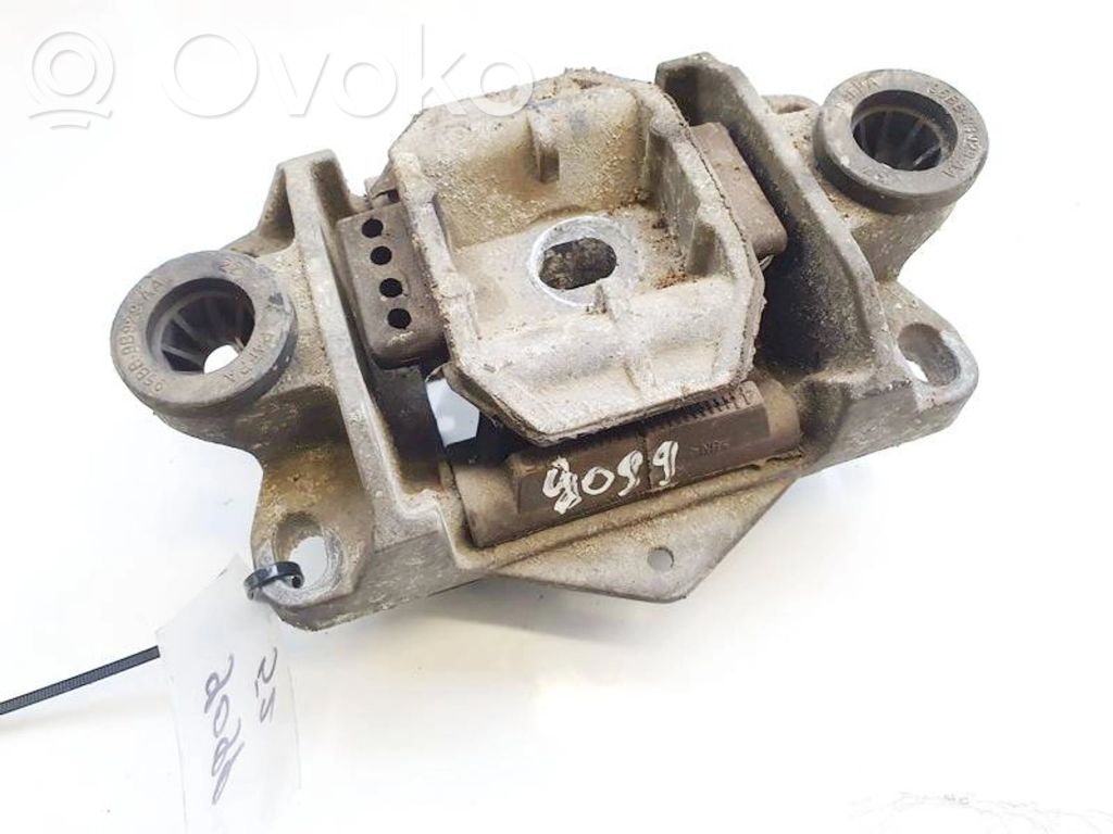 Ford Mondeo Mk III Supporto di montaggio del motore 