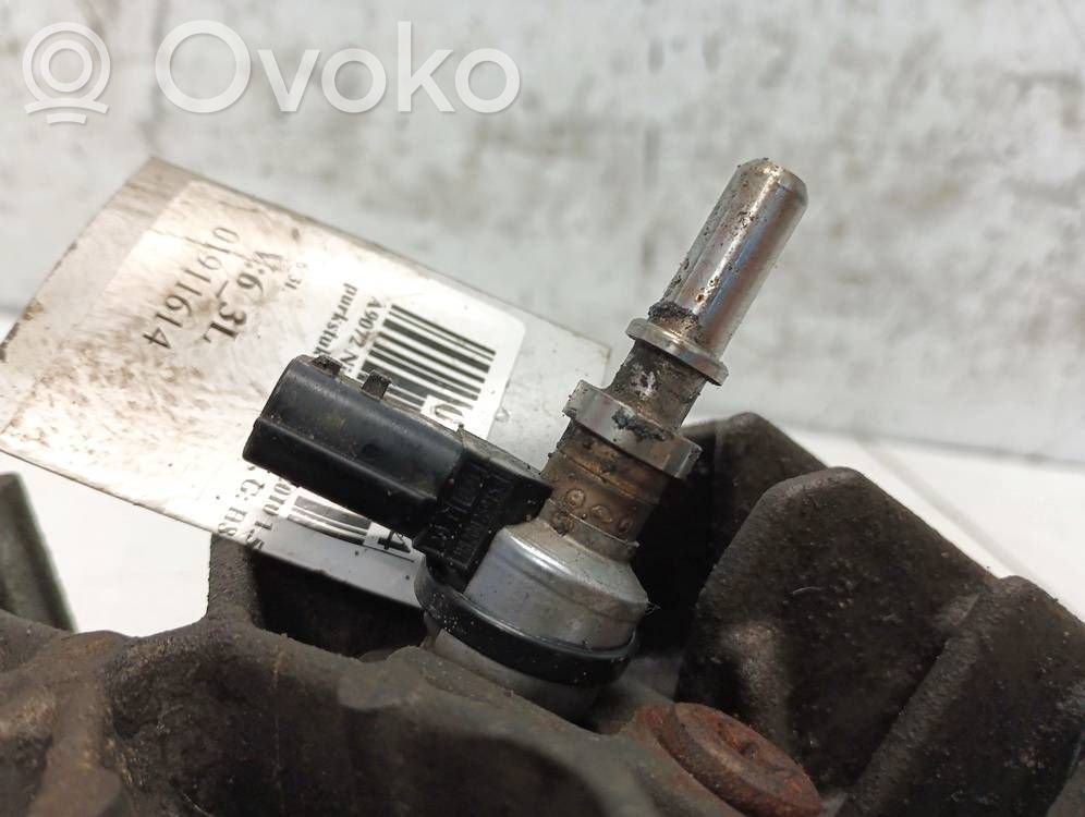 Inyector de combustible   H8200769153,H8200769153