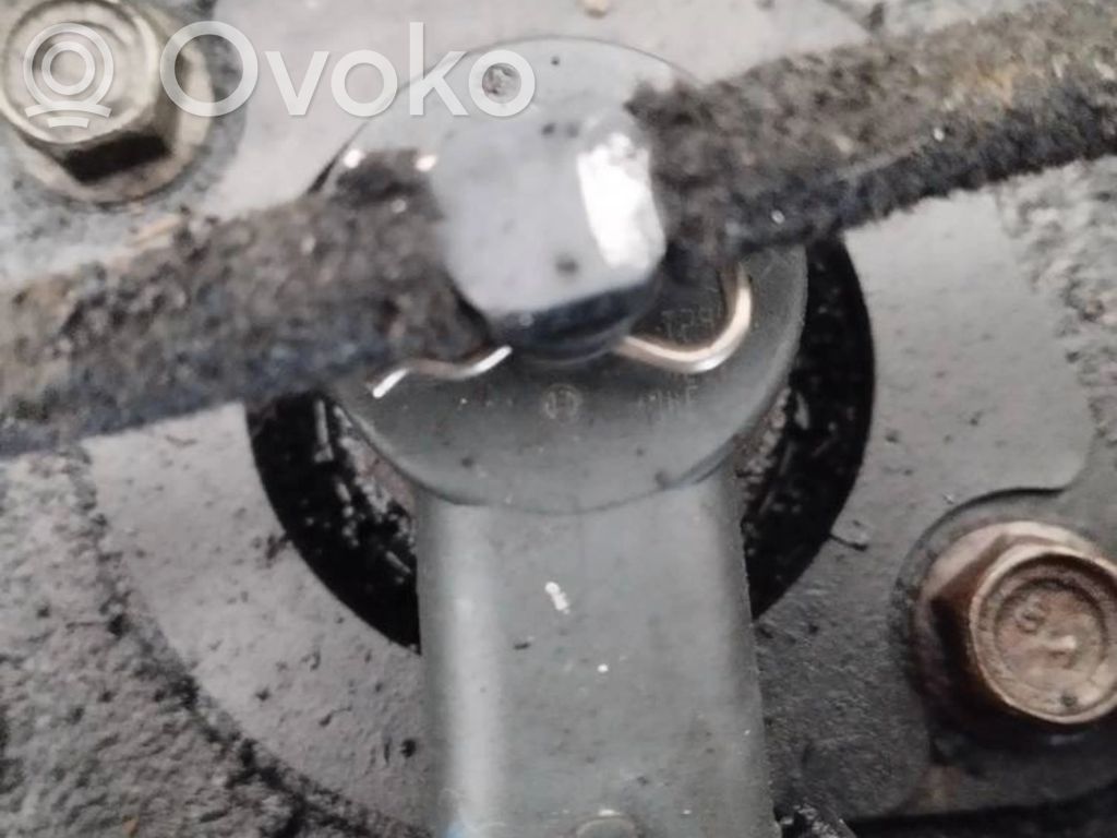 Opel Astra H Fuel injector