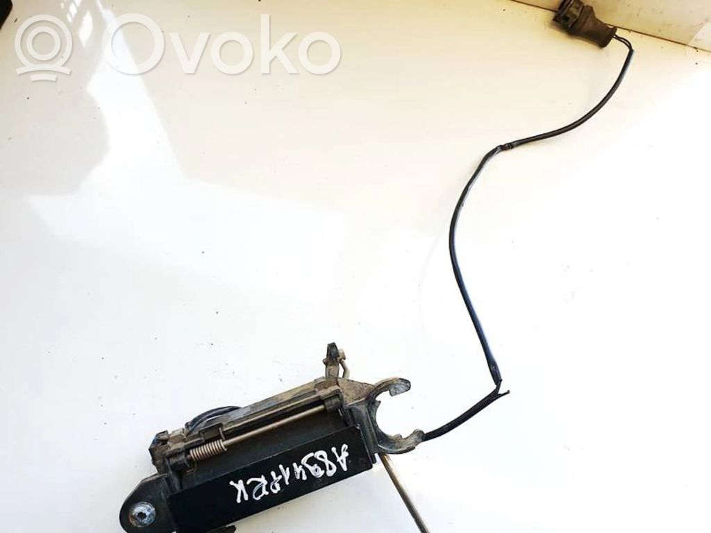 Audi A4 S4 B5 8D Maniglia esterna per portiera anteriore 