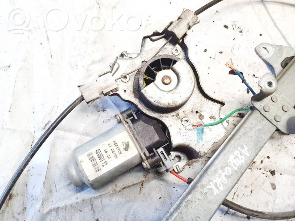 Nissan Primera Motorino alzacristalli della portiera anteriore 