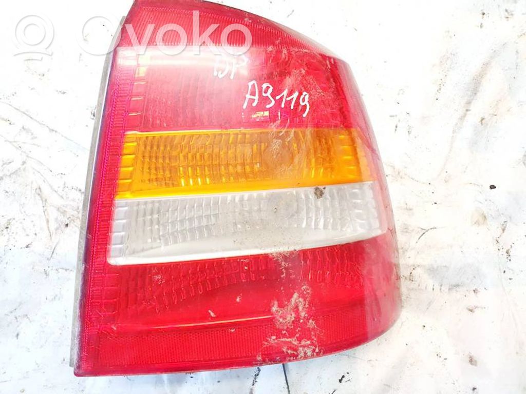 Opel Astra G Lampă spate în caroserie 