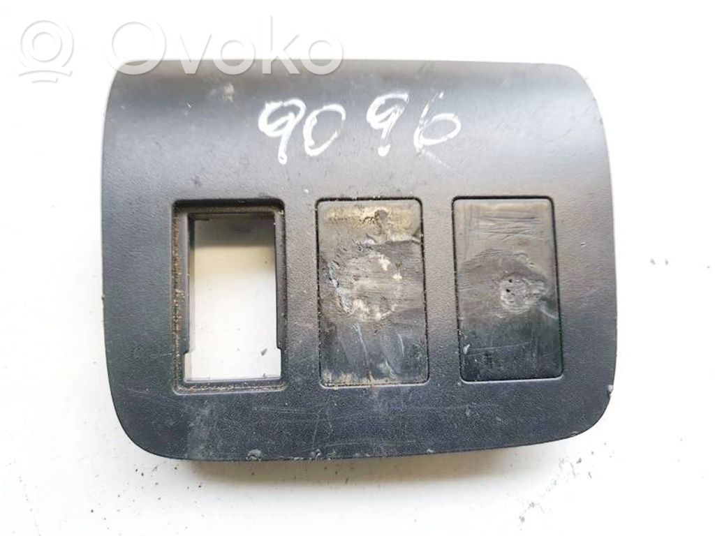 Toyota Corolla Verso AR10 Altra parte interiore