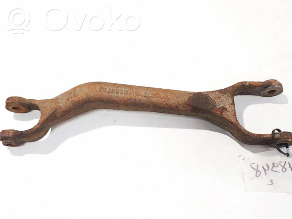Querlenker Achsschenkel hinten   8630783,8630783