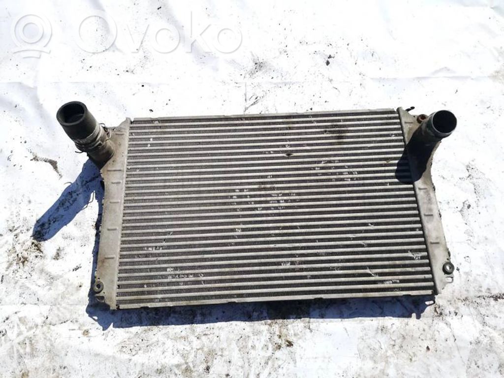 Toyota Avensis T250 Radiatore intercooler