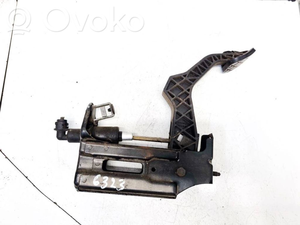 Volkswagen Bora Pedał sprzęgła