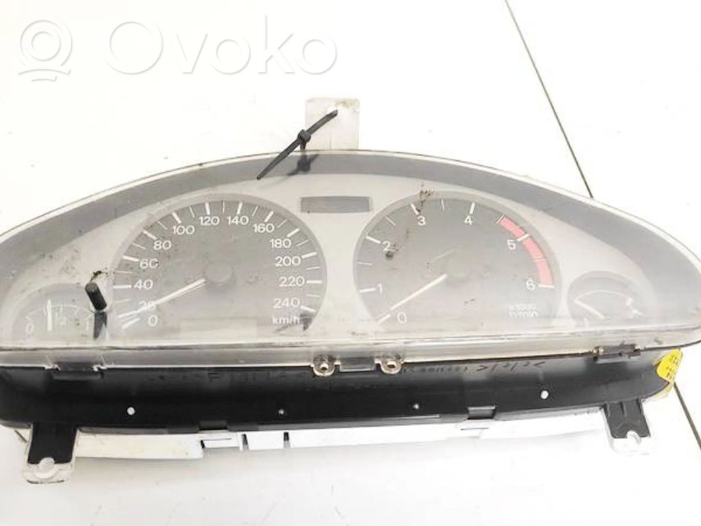 Mitsubishi Carisma Tachimetro (quadro strumenti) 