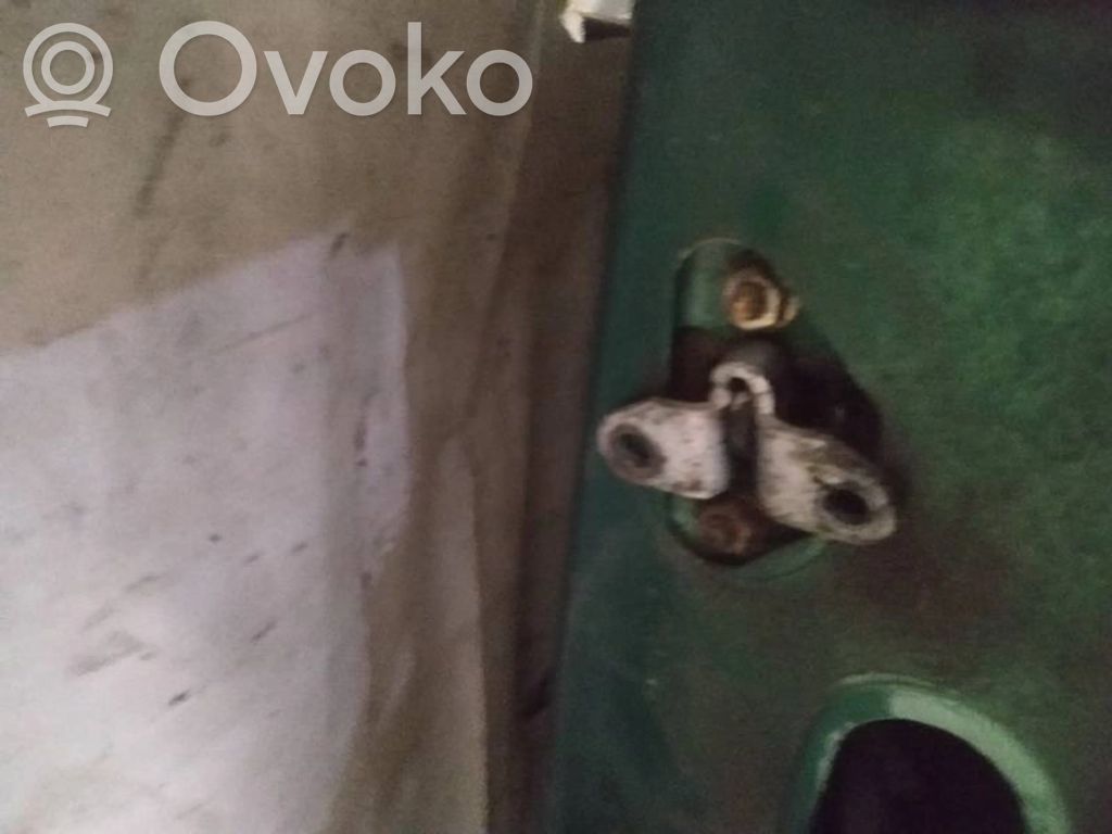Etuoven pidätin