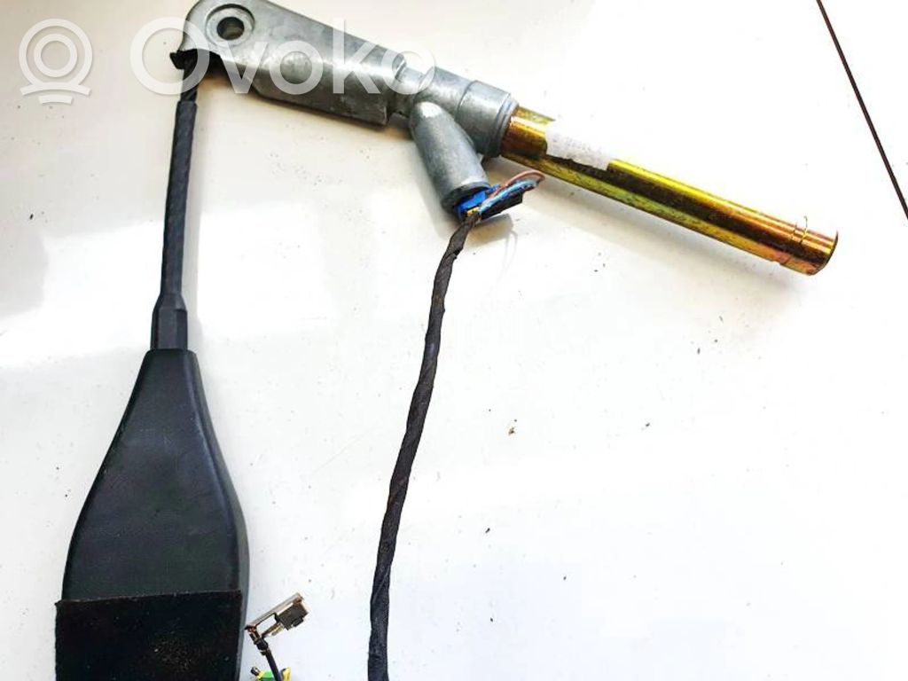 Renault Scenic II -  Grand scenic II Bridă fixare centură de siguranță față 