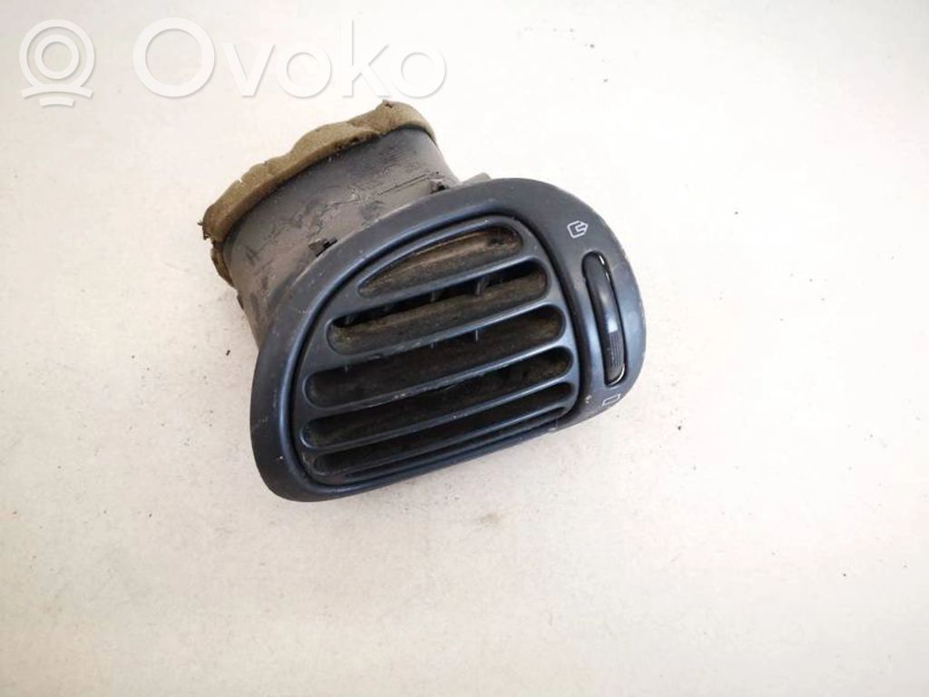 Rejilla de ventilación central del panel   9632184377,9632184377