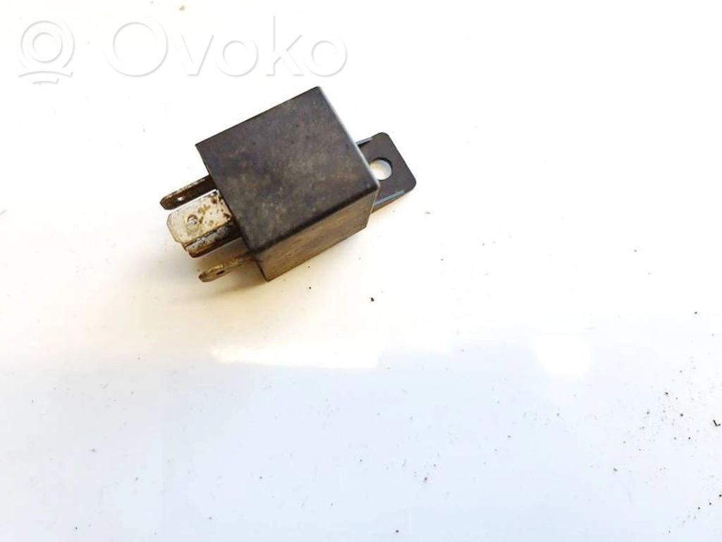 Alte relee   SCB1M1240,SCB1M1240