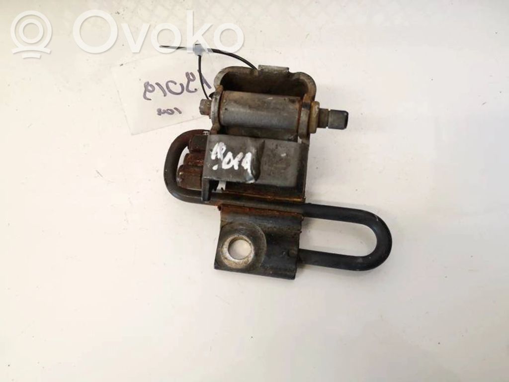 Etuoven yläsarana   4B0831412B,4B0831412B