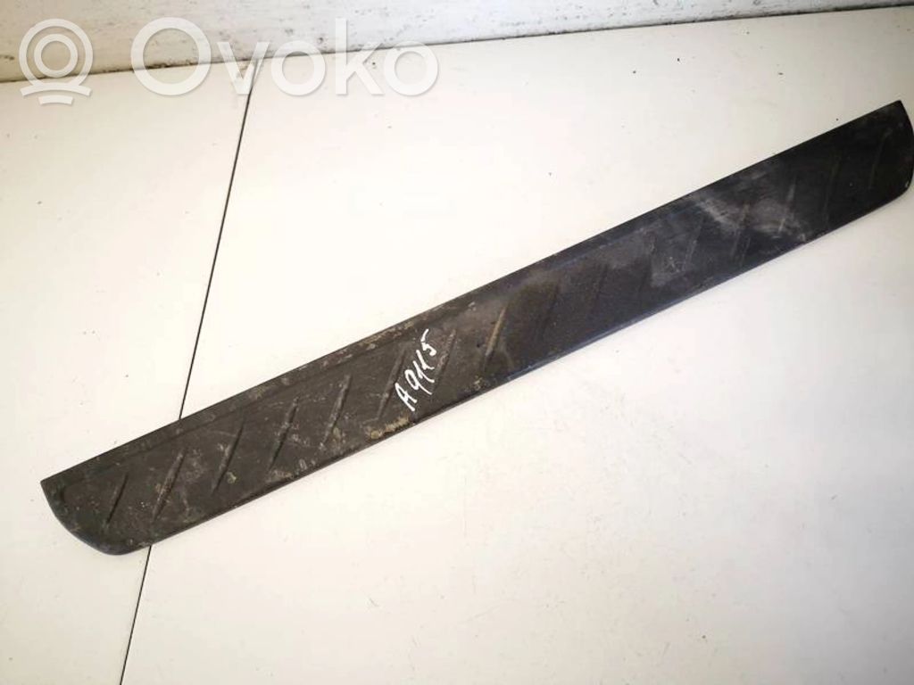 Honda Civic Capac prag față