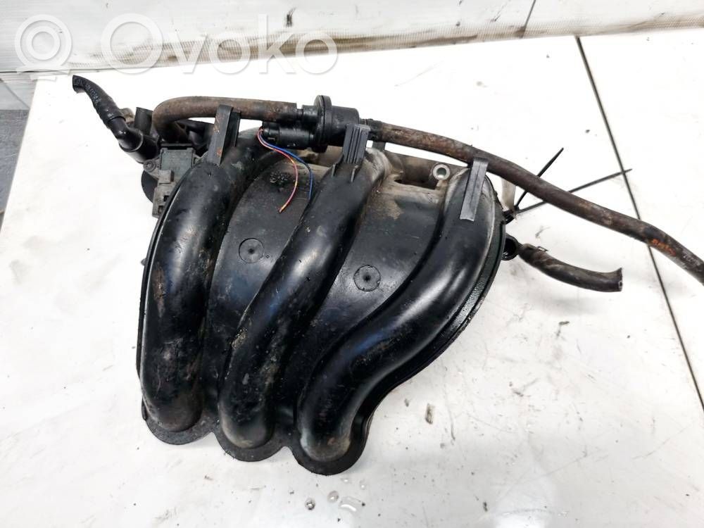 Skoda Fabia Mk2 (5J) Collecteur d'admission